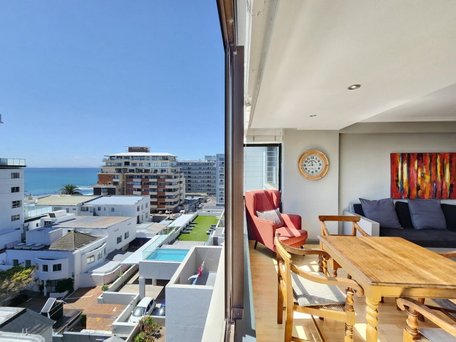 2 Bedroom Property for Sale in Sea Point Western Cape